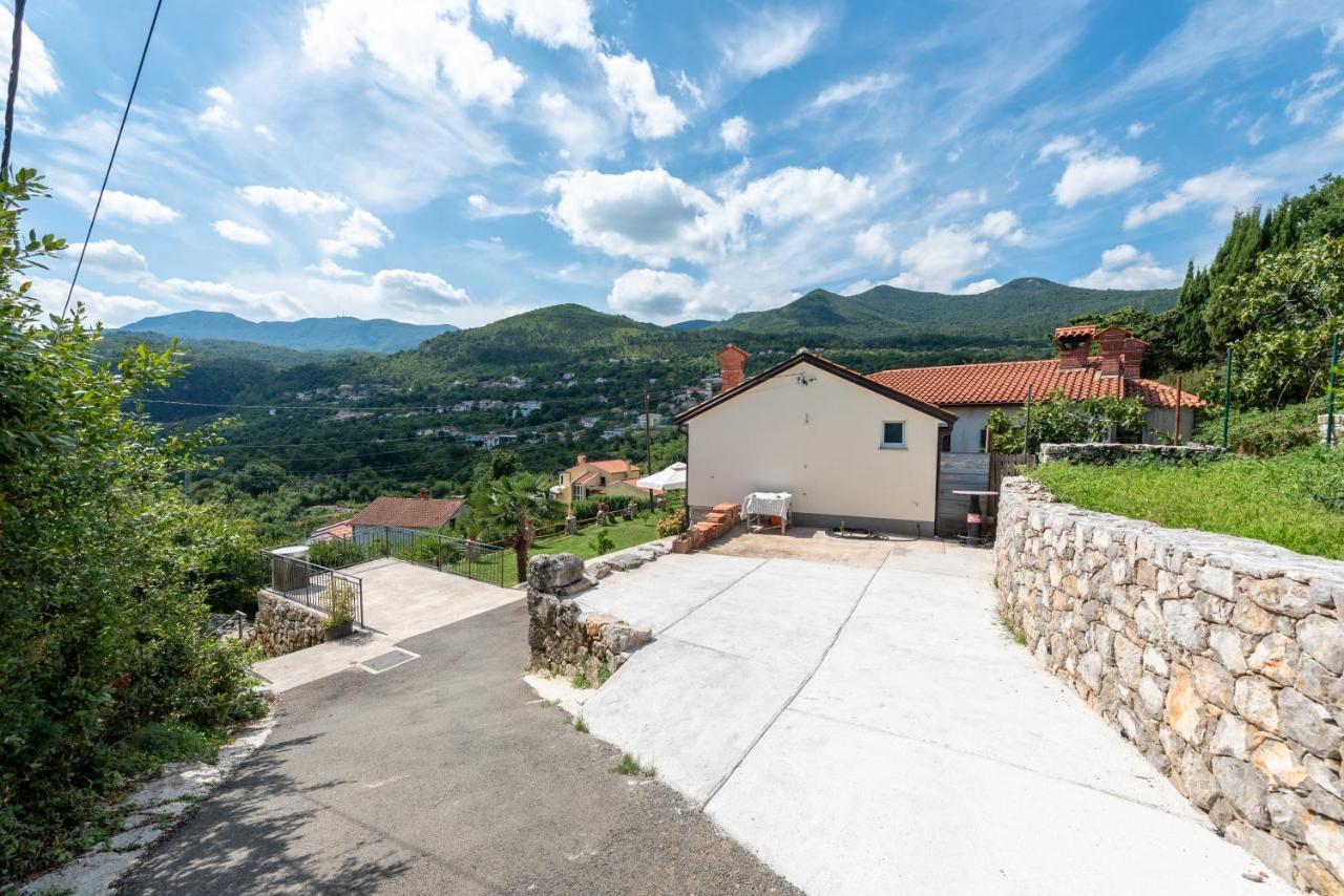 Sea View Apartment With Garden Near Opatija Veprinac Εξωτερικό φωτογραφία